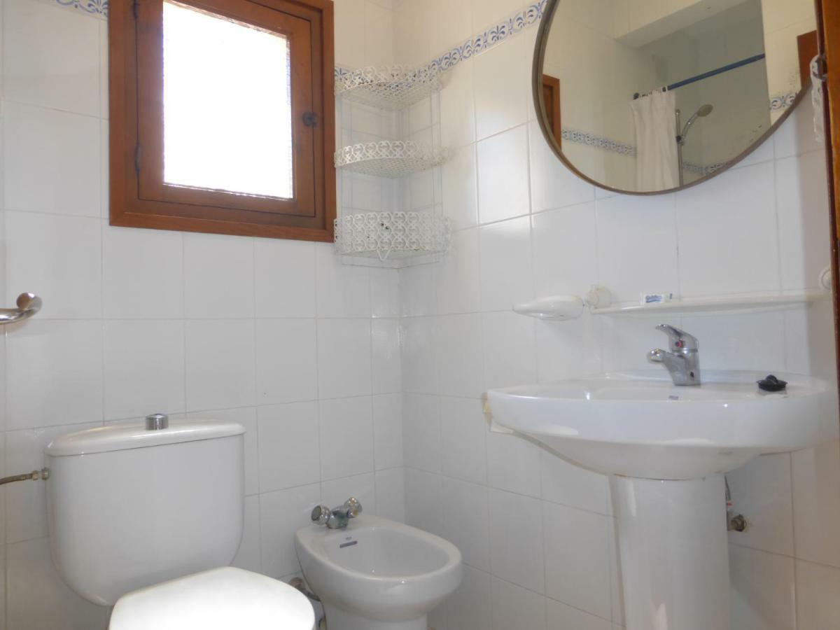 Rentalmar El Capitan Hospitalet De L'Infant Exterior photo